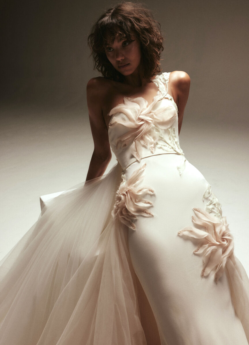 2023 Wedding dress trends: three-dimensional florals by Amsale