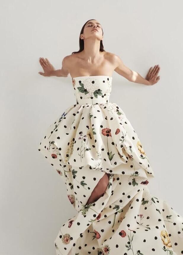 Bridal style Oscar de la Renta patterned gown