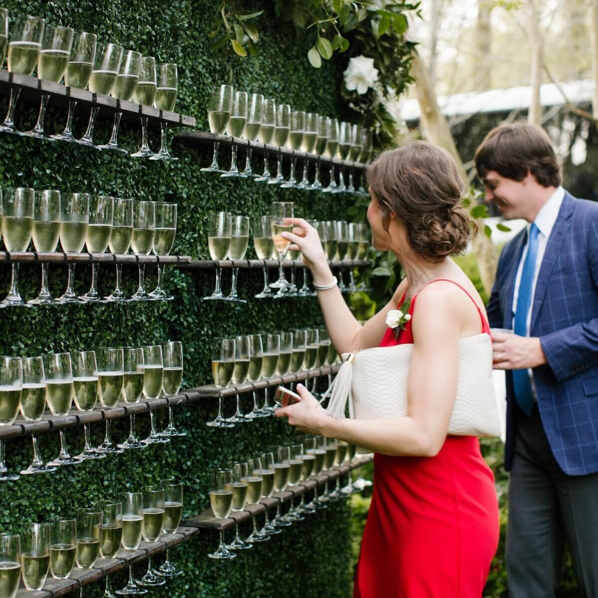 Escort card displays: cocktails sip and be seated 