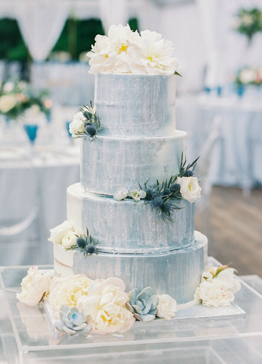 Wedding cake bakery: Blue wedding cake with florals. 