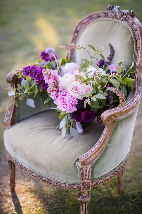 Adorations Botanical Artistry