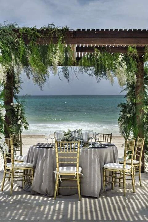 Honeymoons & Get-A-Ways