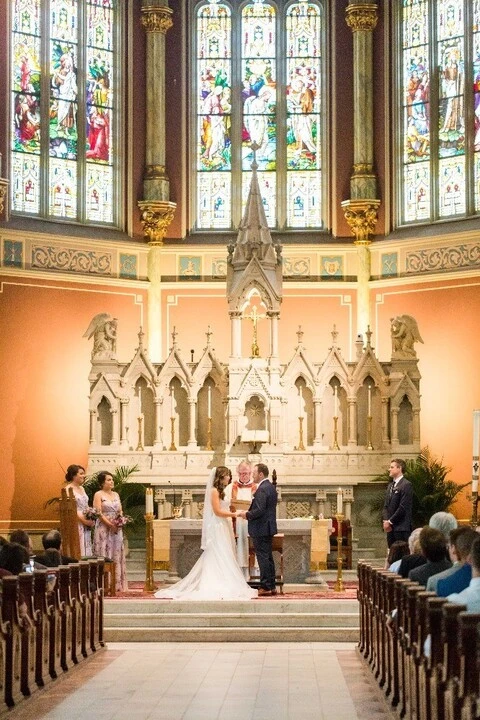 A Classic Wedding for Diana and Tj