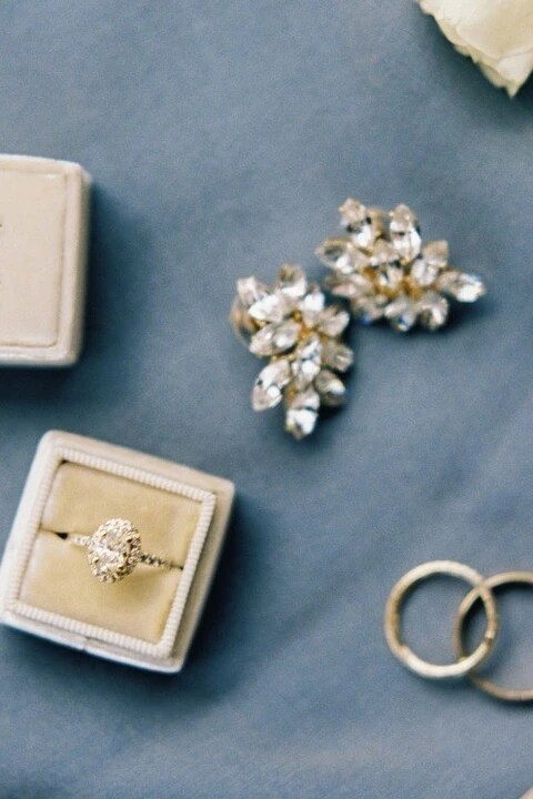 A Rustic Wedding for Laura and Connor