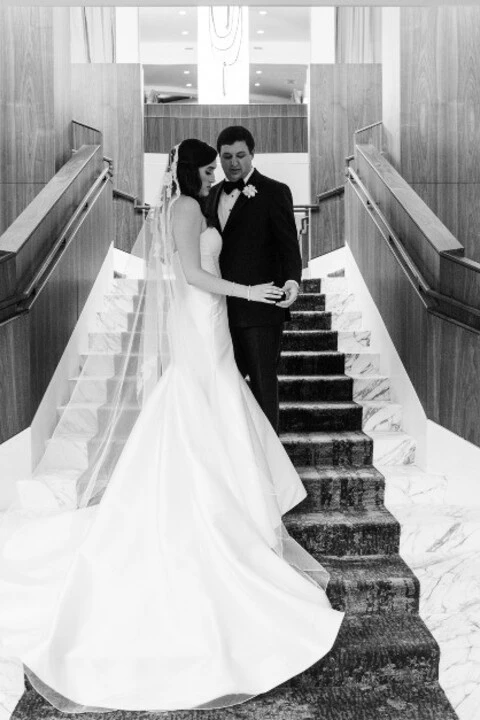 A Modern Wedding for Lisa and Michael