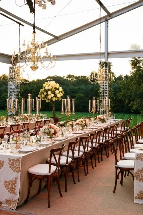 A Classic Wedding for Amy and Darrell