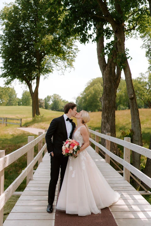 A Classic Wedding for Anna and Matthew