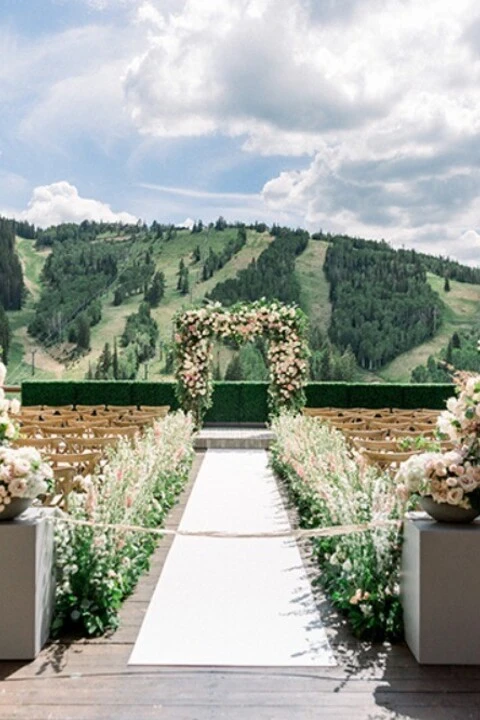 A Classic Wedding for Erica and Erik