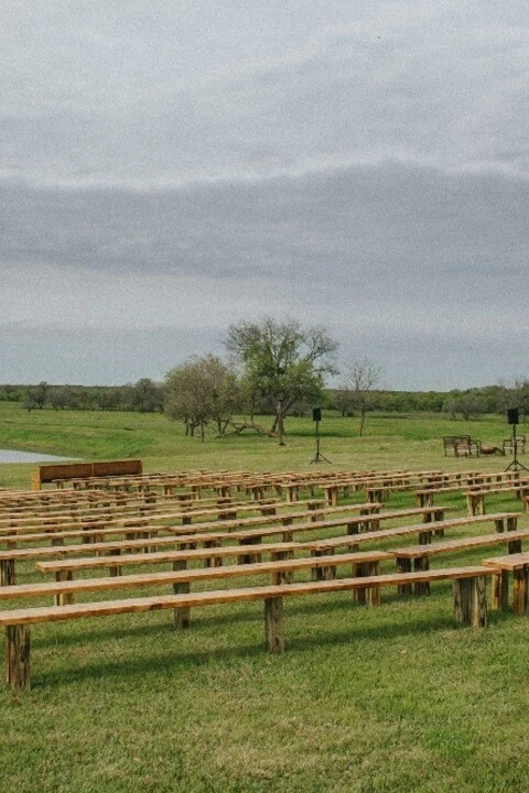 A Classic Wedding for Amy and Nathan