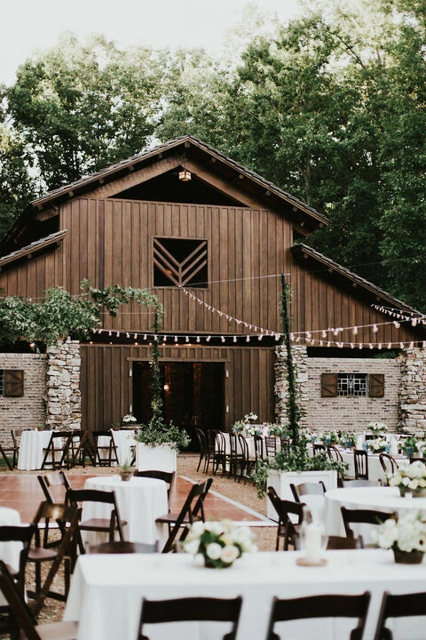 A Country Wedding for Caitlin and Spencer