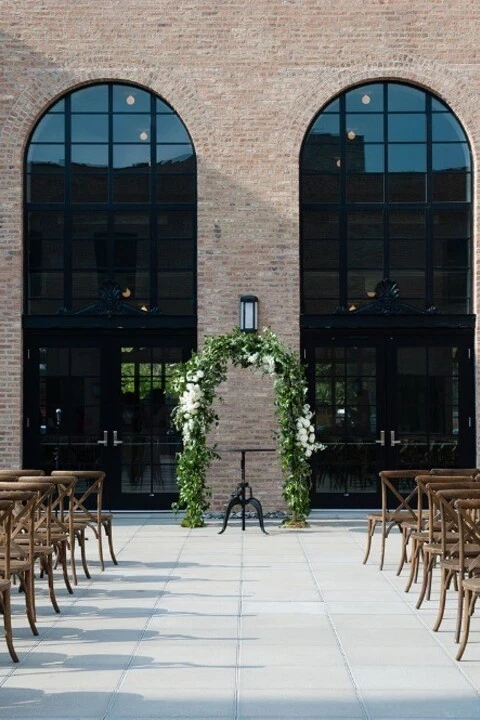 A Classic Wedding for Emily and Matt