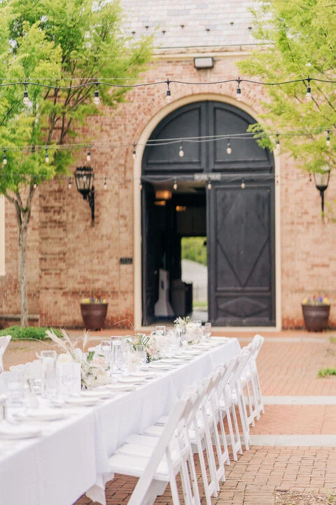 A Classic Wedding for Emma and Nick