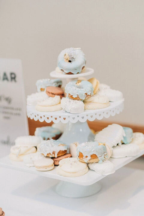 A Classic Wedding for Emma and Nick