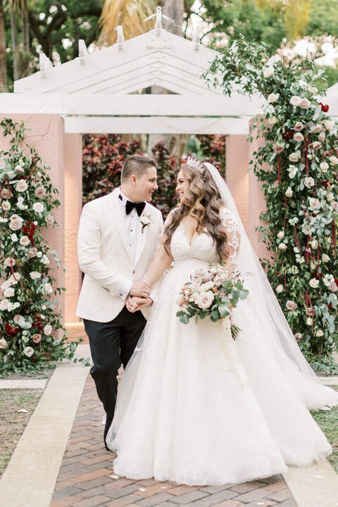 A Glam Wedding for Nicole and Korey