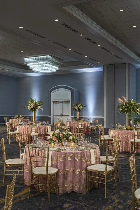 Renaissance Columbus Downtown Hotel