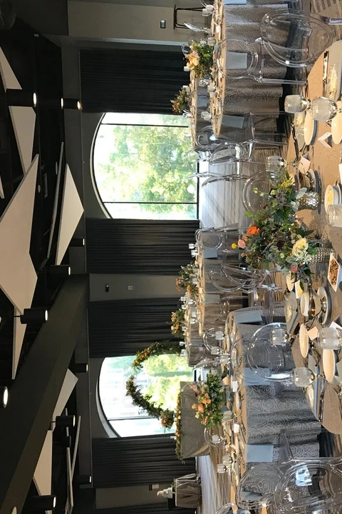 Renaissance Reno Downtown Hotel & Spa