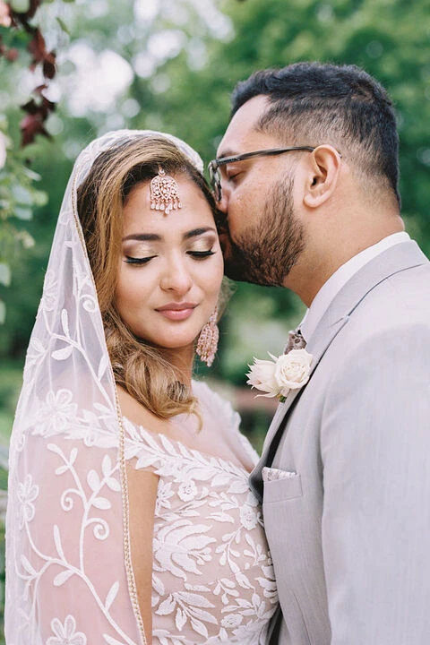 An Outdoor Elopement for Rini and Shabbir