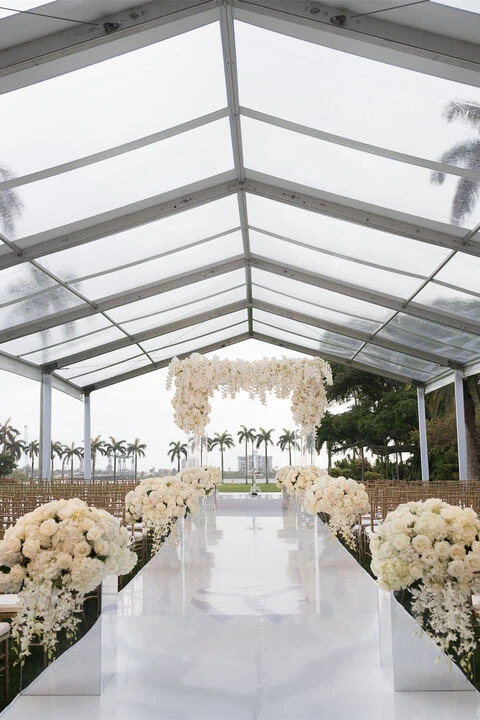 A Glam Wedding for Sophi and Zach