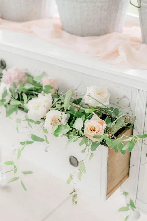 A Classic Wedding for Taylor and Eric