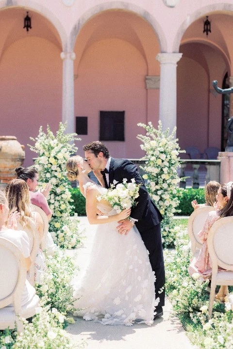 Laura Elizabeth Photography