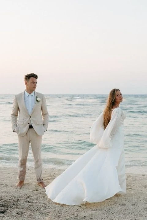 Petit Lafitte Beach Hotel & Bungalows