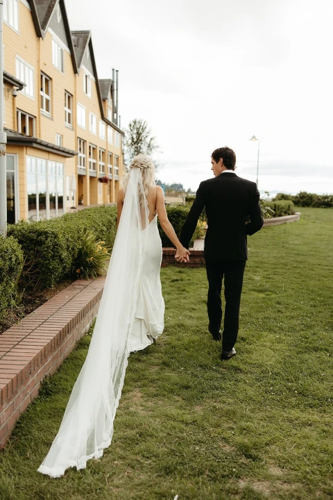 A Beach Wedding for Taylor and Will
