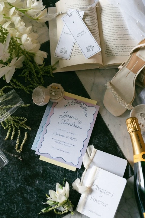 Unadorned Stationery