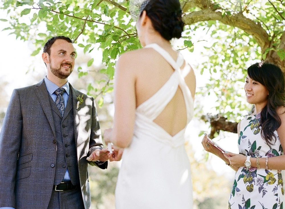 A Wedding for Viv and Len