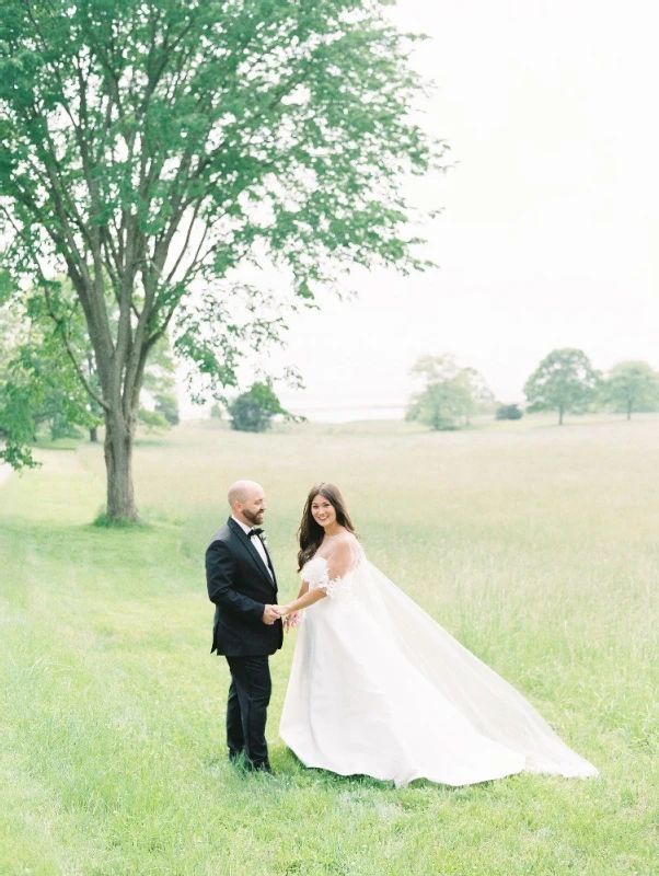 A Classic Wedding for Caitlin and Zach