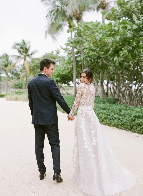 A Beach Wedding for Natalie and Scott