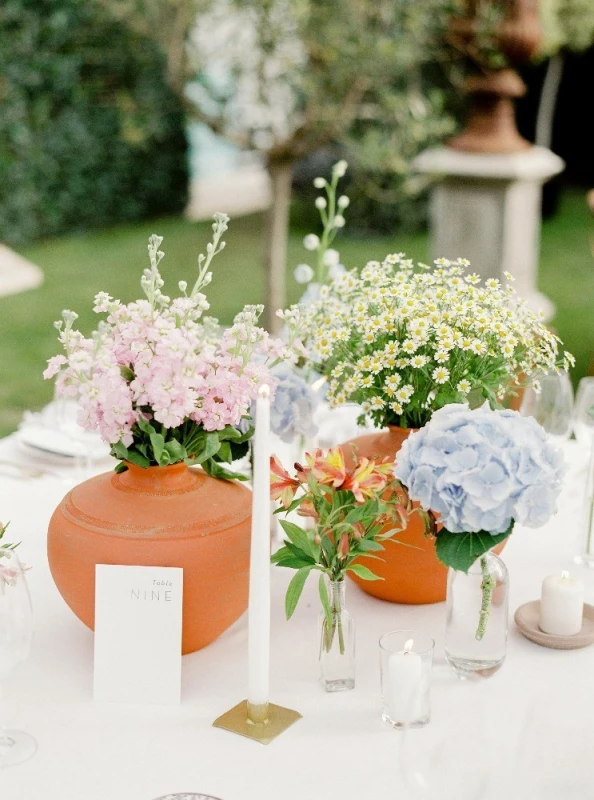 An Outdoor Wedding for Elizabeth and David