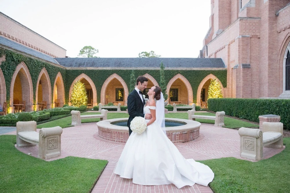 A Classic Wedding for Alexandra and Benjamin