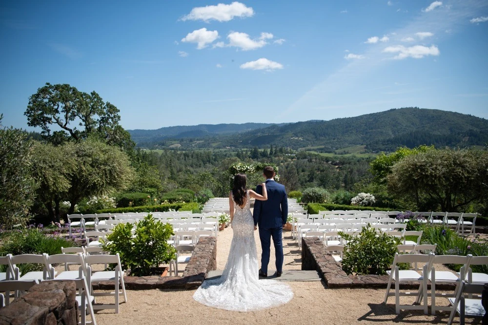 A Classic Wedding for Rachel and Colton