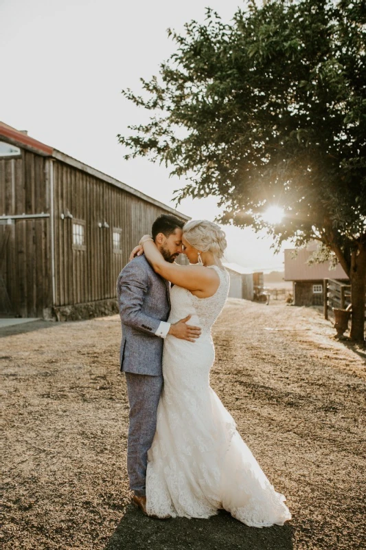 A Rustic Wedding for Nicole and Colin