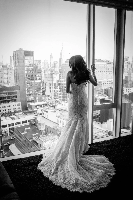 An Indoor Wedding for Lauren and Nolan