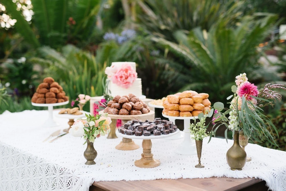 A Desert Wedding for Renee and Jeff