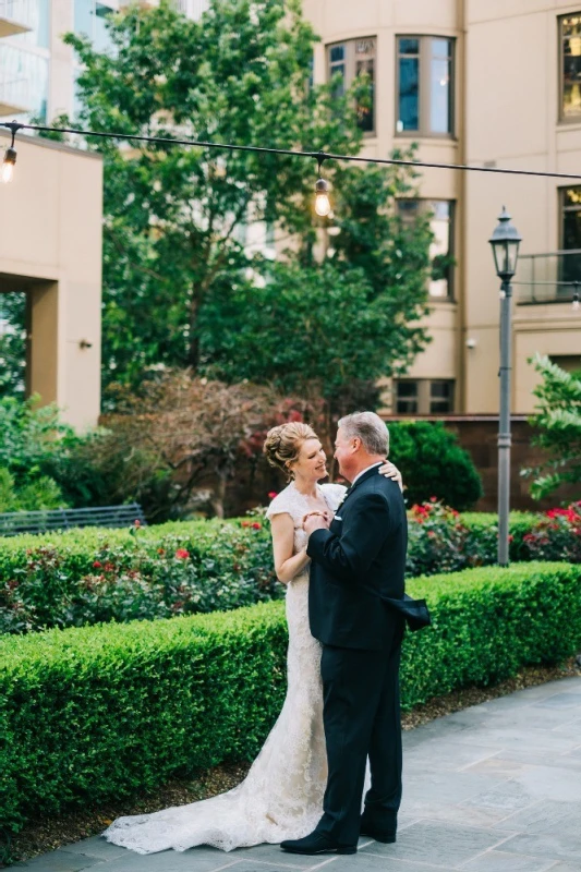 A Glam Wedding for Cindy and Bob