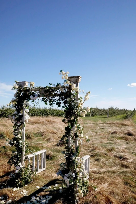 An Outdoor Wedding for Dean and Nicholas