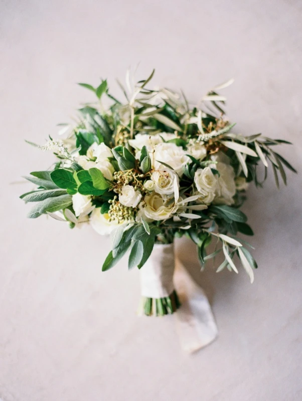 A Wedding for Hallie and Glenn