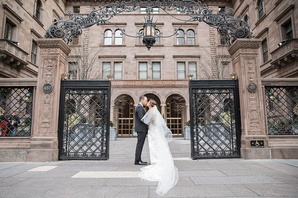 A Formal Wedding for Samantha and Aaron