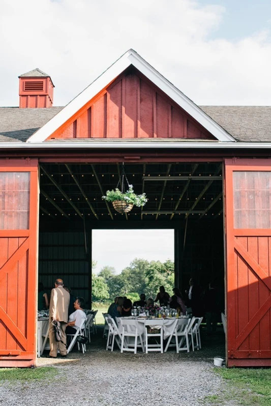 A Wedding for Holly and Dave