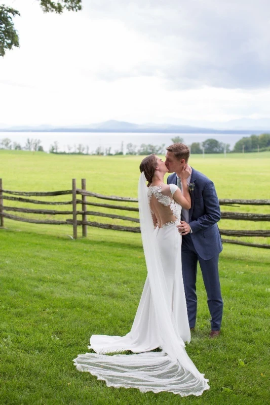 A Country Wedding for Sarah and Josh