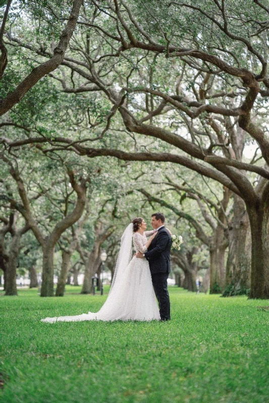 A Classic Wedding for Laurel and Andrew