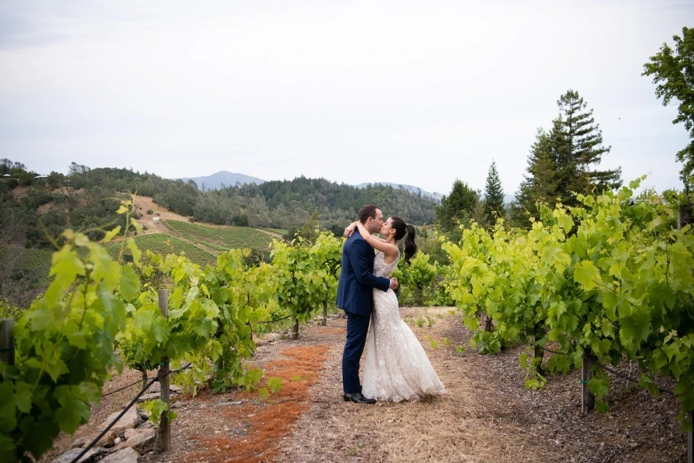 A Classic Wedding for Rachel and Colton