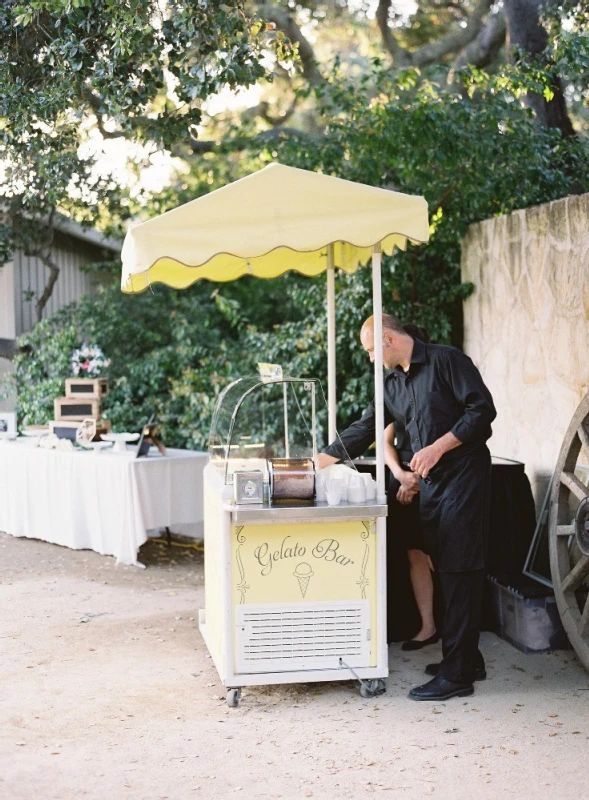 An Outdoor Wedding for Tiffany and Alex