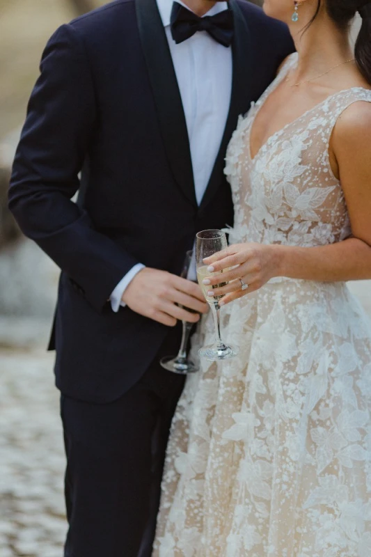 An Outdoor Wedding for Elizabeth and David