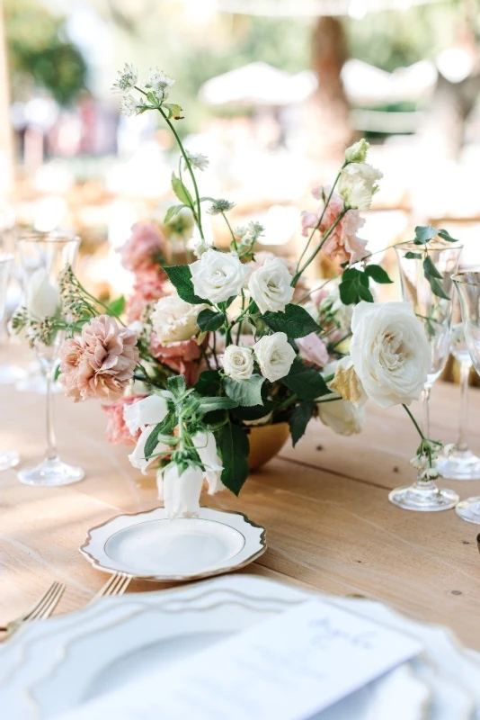 An Outdoor Wedding for Lucy and Andy