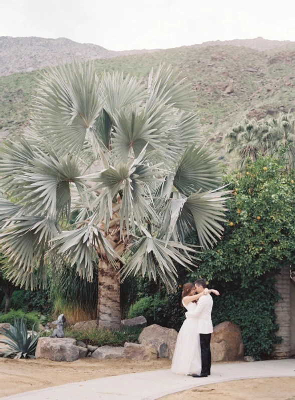 A Wedding for Vanessa and Kelly