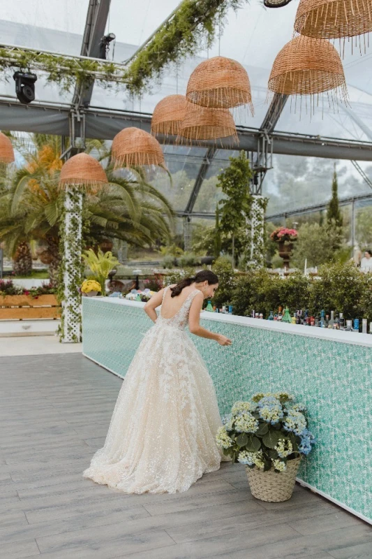 An Outdoor Wedding for Elizabeth and David