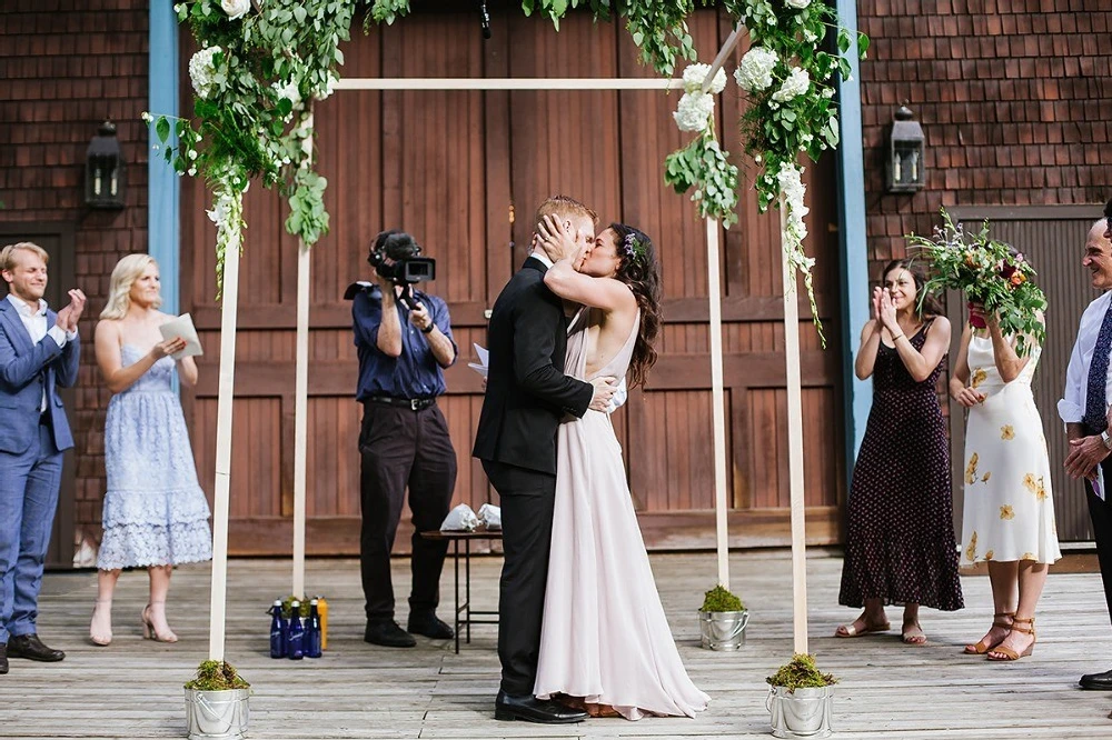 A Rustic Wedding for Nicky and Jack